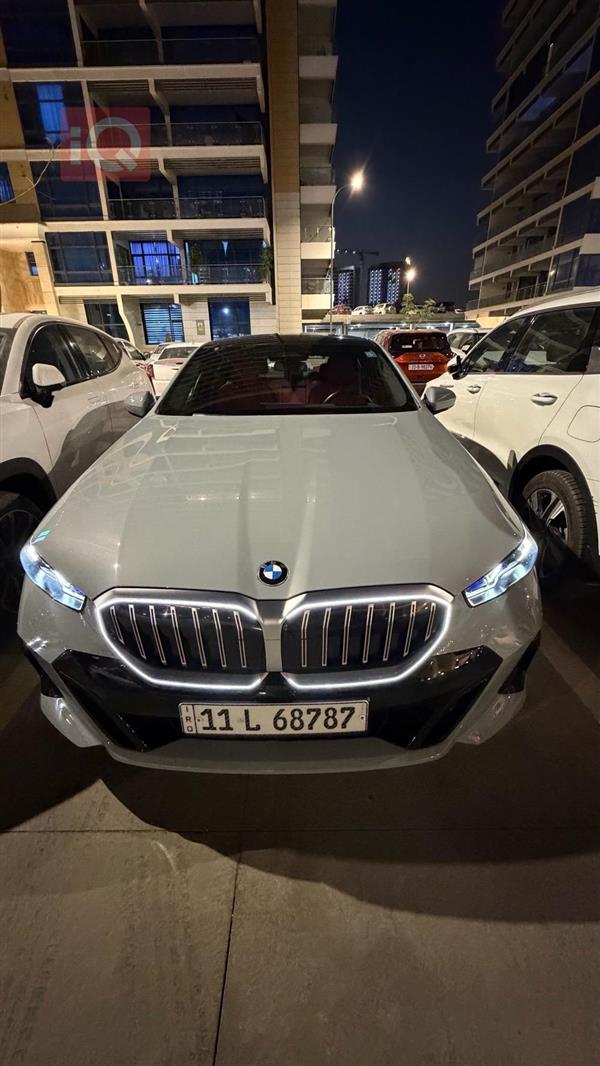 بي ام دبليو الفئة 5 2025 للبيع في العراق -  بغداد